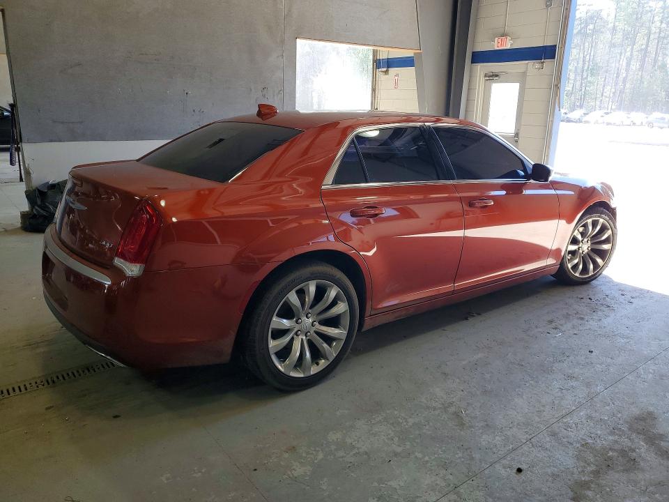 2020 Chrysler 300 VIN 2C3CCAAG9LH233661 COPART salvage auction — FRONT END, Va - Cert Of Title - Salvage, sold $3,250 on 2026-07-02 (photo 3)