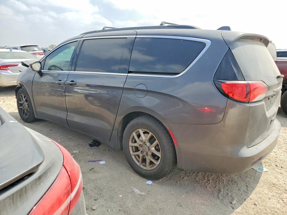 2017 Chrysler Pacifica VIN 2C4RC1DG2HR516731 COPART salvage auction — FRONT END, Tx - Salvage Vehicle Title, sold $1,050 on 2026-07-09 (photo 2)