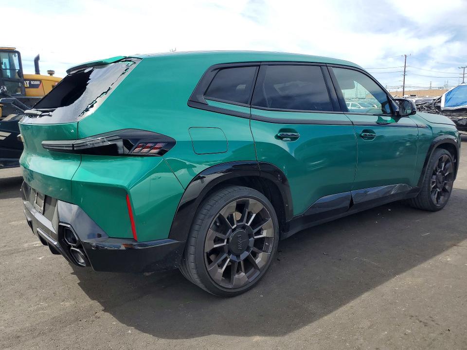 2024 BMW Xm VIN 5YM23CS05R9U35286 COPART salvage auction — VANDALISM, Ca - Salvage Certificate, sold $76,000 on 2026-07-06 (photo 3)
