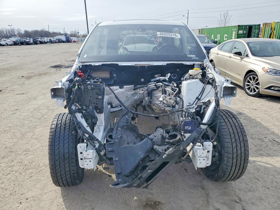 2020 Dodge Durango VIN 1C4SDJCT8LC120270 COPART salvage auction — Vandalized, IN - CERT OF TITLE-SALVAGE TITLE, sold $1,150 on 2026-05-05 (photo 5)