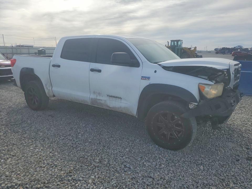 2011 Toyota Tundra VIN 5TFDW5F14BX163984 COPART salvage auction — FRONT END, Co - Public - Salvage Title, sold $3,800 on 2026-07-07 (photo 4)