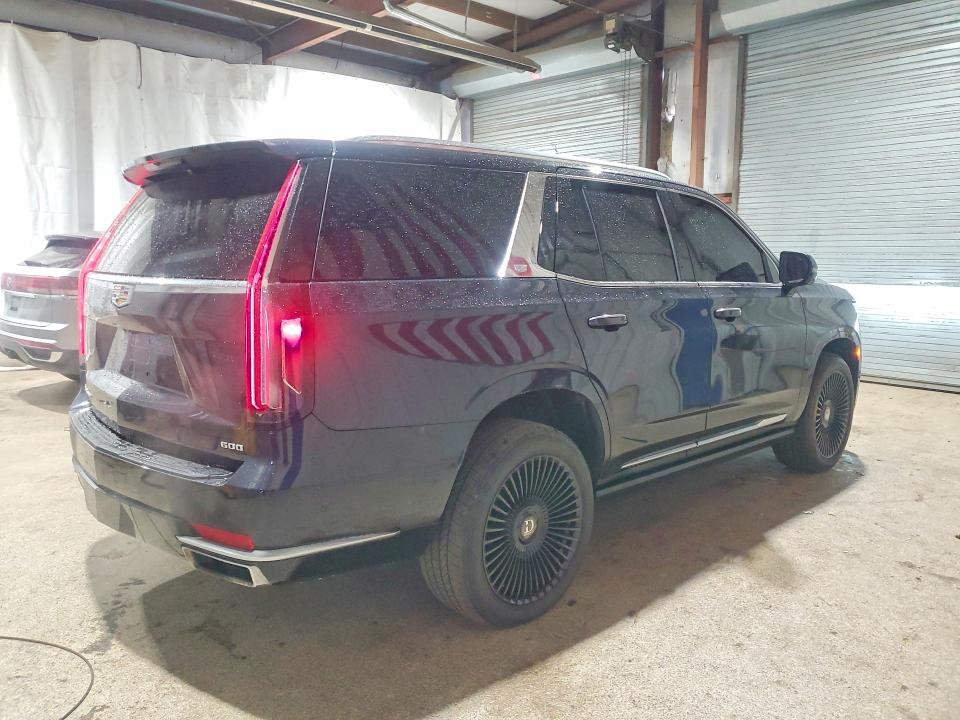 2022 Cadillac Escalade VIN 1GYS4CKL3NR212068 COPART salvage auction — NORMAL WEAR, FL - CERTIFICATE OF TITLE, sold $38,250 on 2026-07-28 (photo 3)