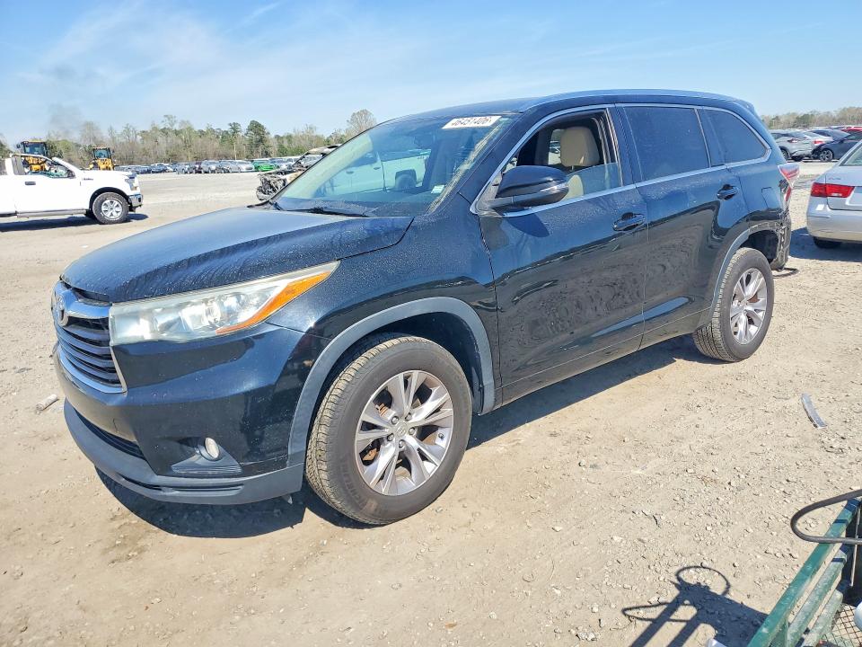 2015 Toyota Highlander VIN 5TDKKRFHXFS079753 COPART salvage auction — REAR END, Nc - Salvage Certificate Of Title, sold $9,100 on 2026-07-20 (photo 1)