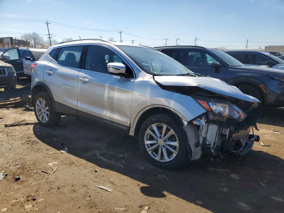 2017 Nissan Rogue VIN JN1BJ1CP7HW028393 COPART salvage auction — FRONT END, Id - Salvage Certificate Of Title, sold $575 on 2026-07-08 (photo 4)