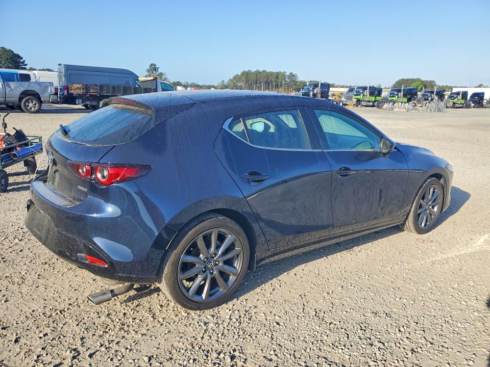 2025 Mazda 3 VIN JM1BPALM7S1775420 COPART salvage auction — REAR END, Nc - Salvage Certificate Of Title, sold $5,400 on 2026-07-13 (photo 3)