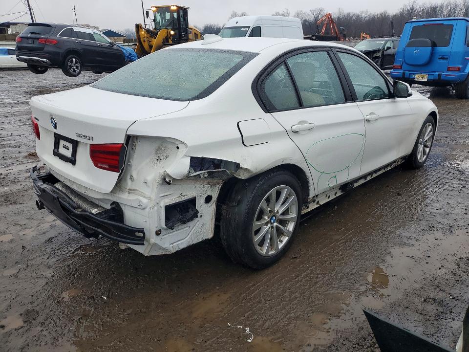 2018 BMW 3er VIN WBA8E5G50JNU47481 COPART salvage auction — REAR END, ID - SALVAGE CERTIFICATE OF TITLE, sold $1,700 on 2026-07-10 (photo 3)