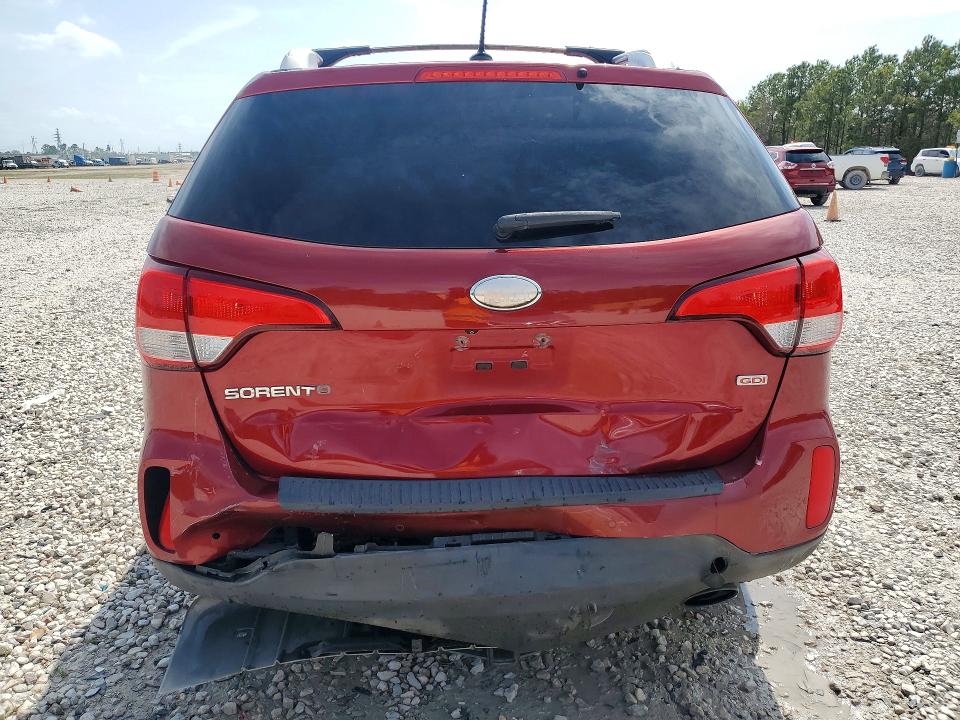 2014 Kia Sorento VIN 5XYKT3A68EG435063 COPART salvage auction — REAR END, Tx - Certificate Of Title, sold $2,200 on 2026-07-31 (photo 6)