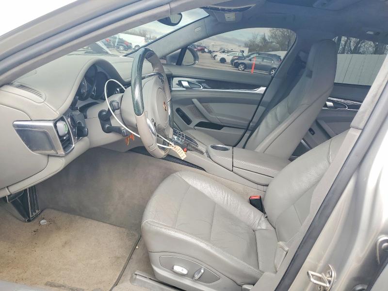 2010 Porsche Panamera VIN WP0AB2A7XAL063662 COPART salvage auction — REAR END, Mo - Salvage Certificate Of Title, sold $2,450 on 2026-08-11 (photo 7)