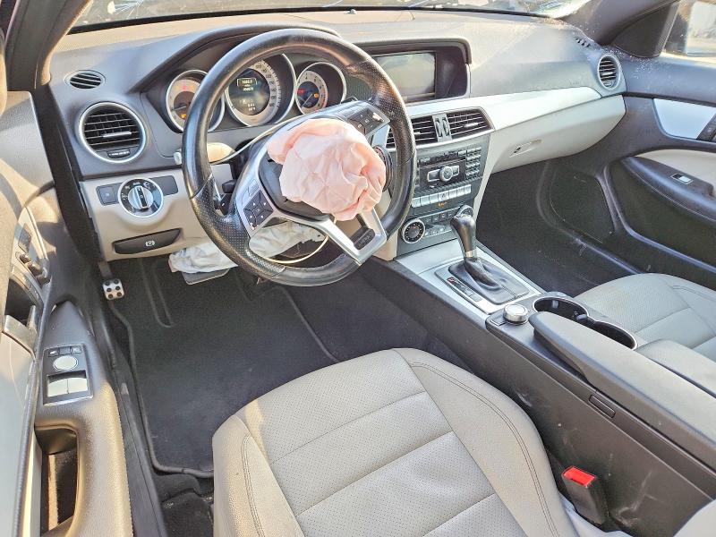2015 Mercedes-benz C-klasse VIN WDDGJ4HB2FG361261 COPART salvage auction — FRONT END, Va - Certificate Of Title, sold $675 on 2026-07-15 (photo 8)