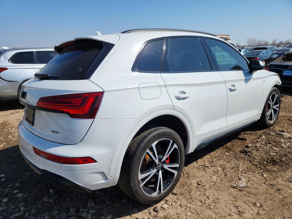 2025 Audi Q5 VIN WA1EAAFY0S2032020 COPART salvage auction — FRONT END, Il - Salvage Certificate, sold $15,000 on 2026-07-02 (photo 3)