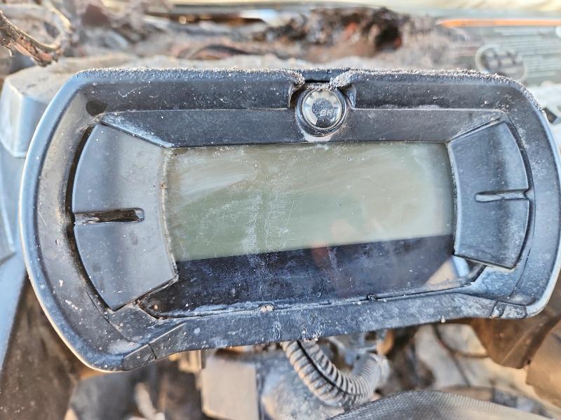 2023 Can-am/ brp Commander VIN 3JBABAX4XPK000073 COPART salvage auction — BURN, Nr - Non-Repairable, sold $2,450 on 2026-08-24 (photo 9)