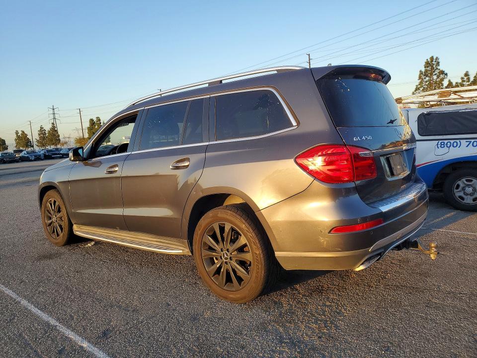 2016 Mercedes-benz GL VIN 4JGDF6EE7GA665985 COPART salvage auction — MINOR DENT/SCRATCHES, Ca - Dis/Dlr/Exp Only Clean Title, sold $3,400 on 2026-07-02 (photo 2)
