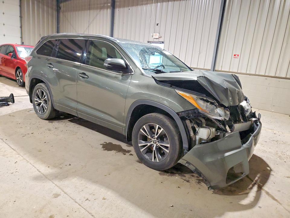 2016 Toyota Highlander VIN 5TDJKRFH7GS321198 COPART salvage auction — FRONT END, Pa - Certificate Of Salvage, sold $6,800 on 2026-07-08 (photo 4)