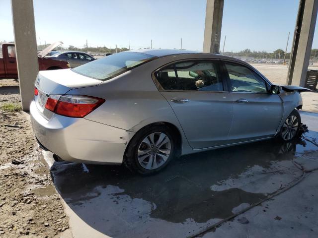 2015 Honda Accord VIN 1HGCR2F30FA130946 COPART salvage auction — FRONT END, FL - CERT OF TITLE SLVG REBUILDABLE, sold $475 on 2026-07-02 (photo 3)