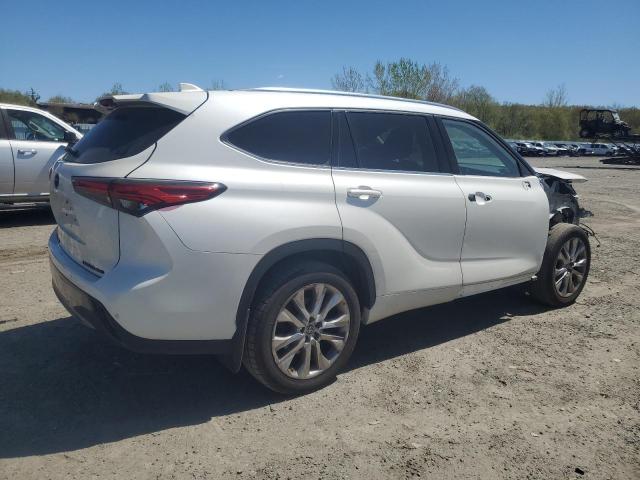 2020 Toyota Highlander VIN 5TDDZRBH7LS029656 COPART salvage auction — FRONT END, MA - CERT OF TITLE-SALVAGE, sold $10,900 on 2026-07-22 (photo 3)