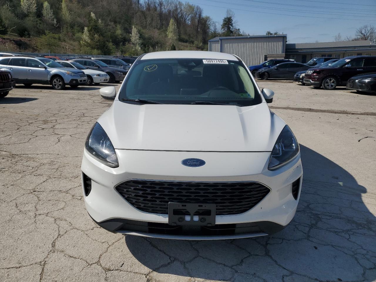 2020 Ford Escape VIN 1FMCU9G64LUA59948 COPART salvage auction — Minor Dent/Scratches, WV - CERTIFICATE OF TITLE, sold $2,350 on 2026-06-25 (photo 5)