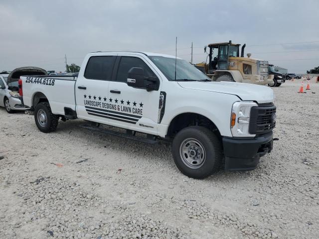 2025 Ford F-250 VIN 1FT8W2BT4SEC25404 COPART salvage auction — SIDE, TX - SALVAGE VEHICLE TITLE, sold $22,200 on 2026-08-27 (photo 4)