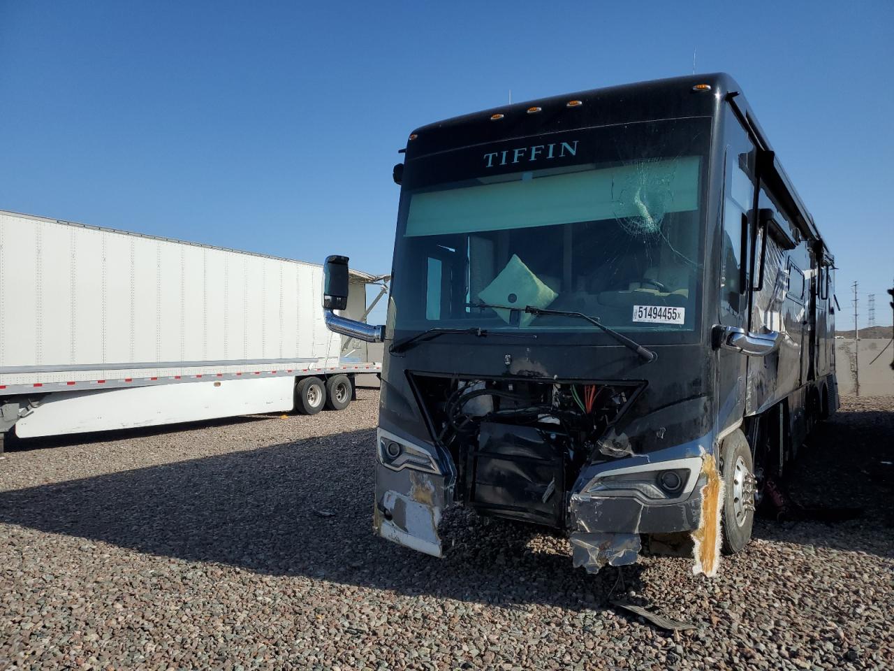 2021 Tiffin motorhomes inc Allegro bu VIN 5VBBAK7A1MA121059 COPART salvage auction — Side, AZ - CERT OF TITLE - SALVAGE (P), sold $40,000 on 2024-11-06 (photo 2)