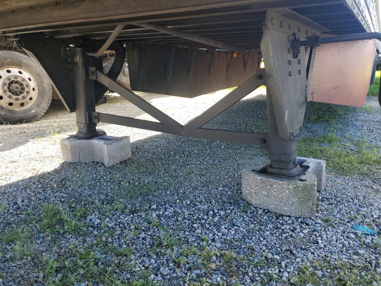 2020 F9w5 VIN 3H3V532C5LT201063 COPART salvage auction — Rollover, CA - SALVAGE CERTIFICATE, sold $5,000 on 2026-06-11 (photo 9)