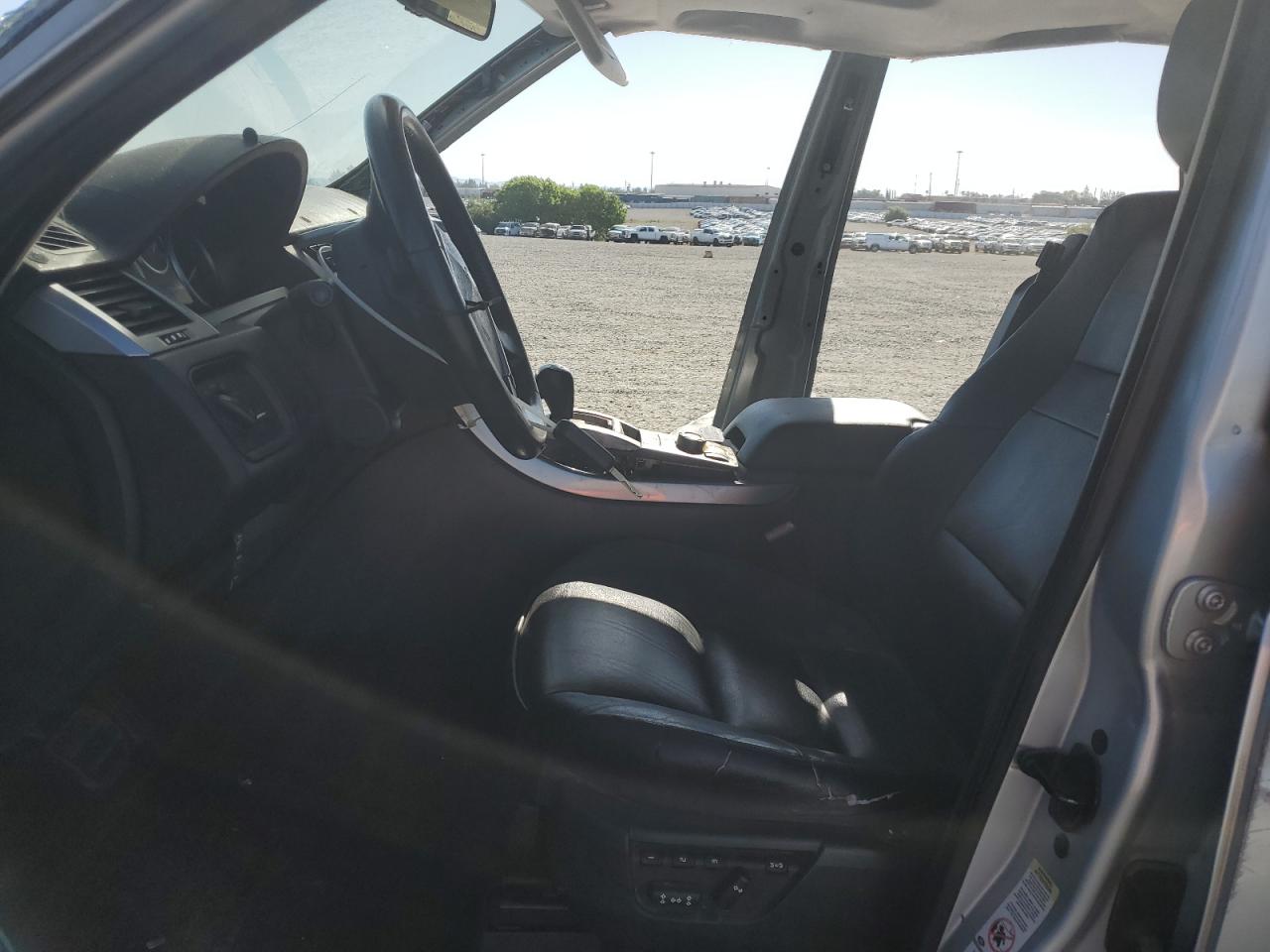 2007 Land Rover Range Rover Sport VIN SALSF25497A987242 COPART salvage auction — Side, CA - DIS/DLR/EXP APP FOR DUP CLEAN, sold $100 on 2026-04-23 (photo 7)