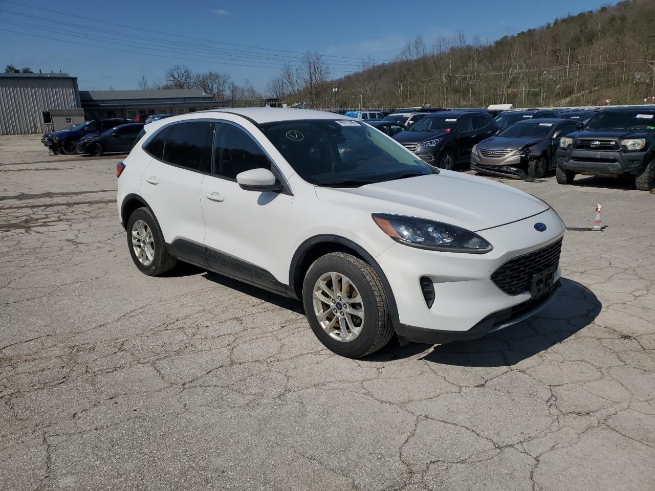 2020 Ford Escape VIN 1FMCU9G64LUA59948 COPART salvage auction — Minor Dent/Scratches, WV - CERTIFICATE OF TITLE, sold $2,350 on 2026-06-25 (photo 4)