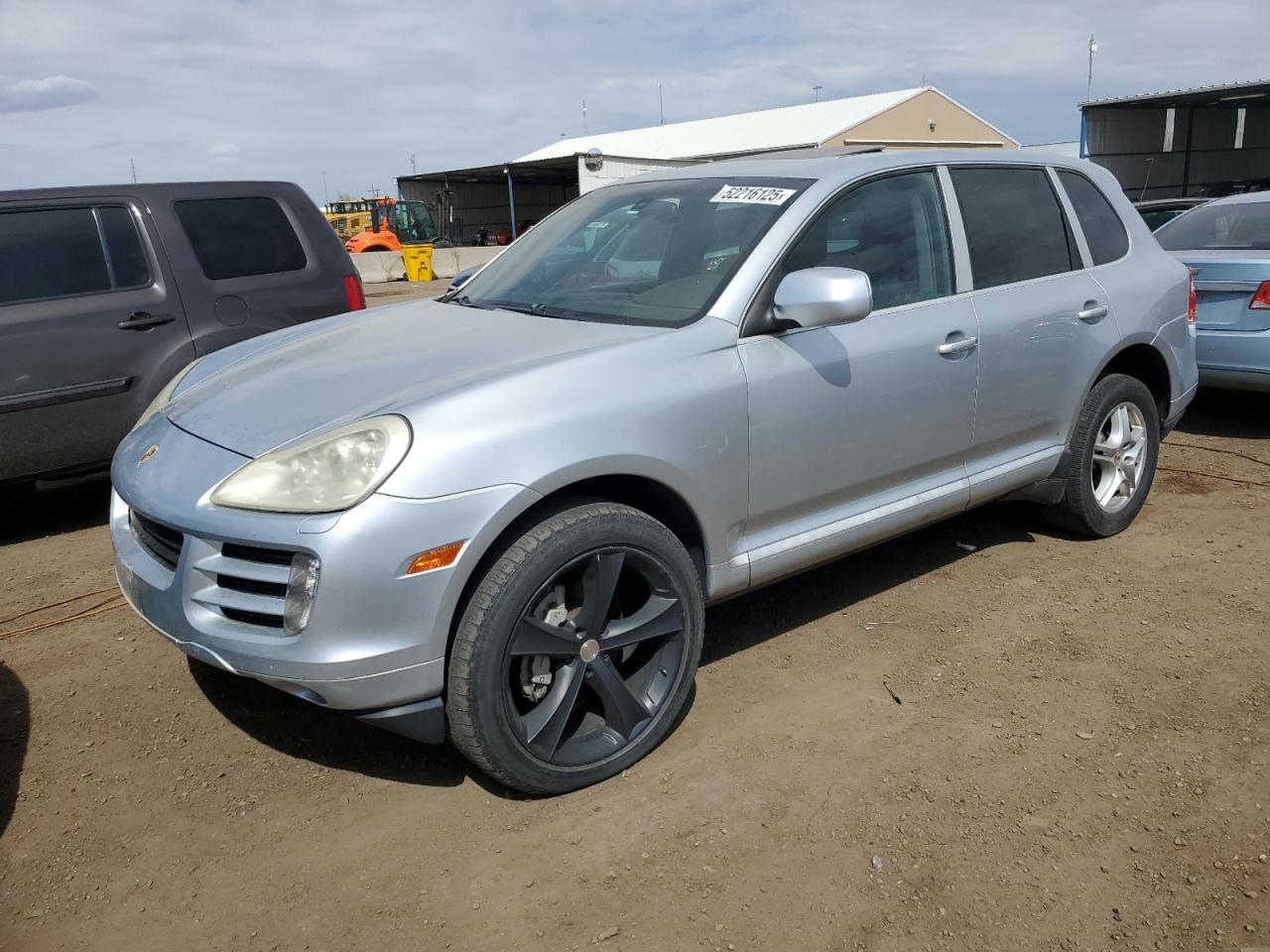 2008 Porsche Cayenne VIN WP1AB29P68LA41509 COPART salvage auction — MECHANICAL, CO - DEALER ONLY CLEAN TITLE, sold $1,100 on 2025-04-15 (photo 1)