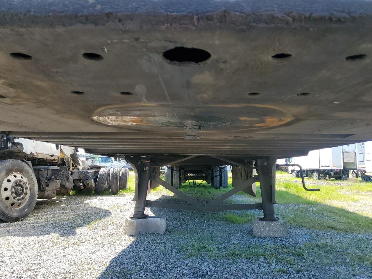 2020 F9w5 VIN 3H3V532C5LT201063 COPART salvage auction — Rollover, CA - SALVAGE CERTIFICATE, sold $5,000 on 2026-06-11 (photo 8)