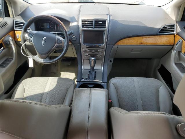 2011 Lincoln Mkx VIN 2LMDJ8JK0BBJ27541 COPART salvage auction — BURN, Il - Salvage Certificate, sold $225 on 2026-07-10 (photo 8)