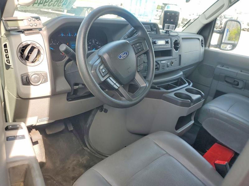 2023 Ford Econoline VIN 1FDWE3FK9PDD14783 COPART salvage auction — MINOR DENT/SCRATCHES, Fl - Certificate Of Title, sold $20,000 on 2026-07-08 (photo 8)