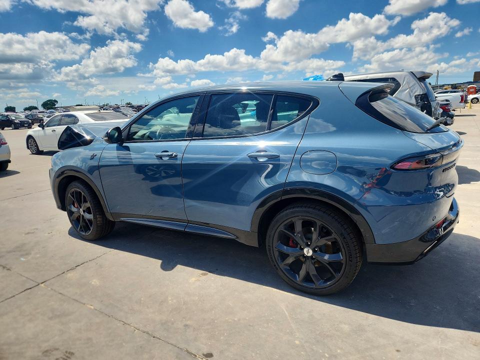 2024 Dodge Hornet VIN ZACPDFDW1R3A22351 COPART salvage auction — FRONT END, Tx - Salvage Vehicle Title, sold $4,400 on 2026-07-09 (photo 2)