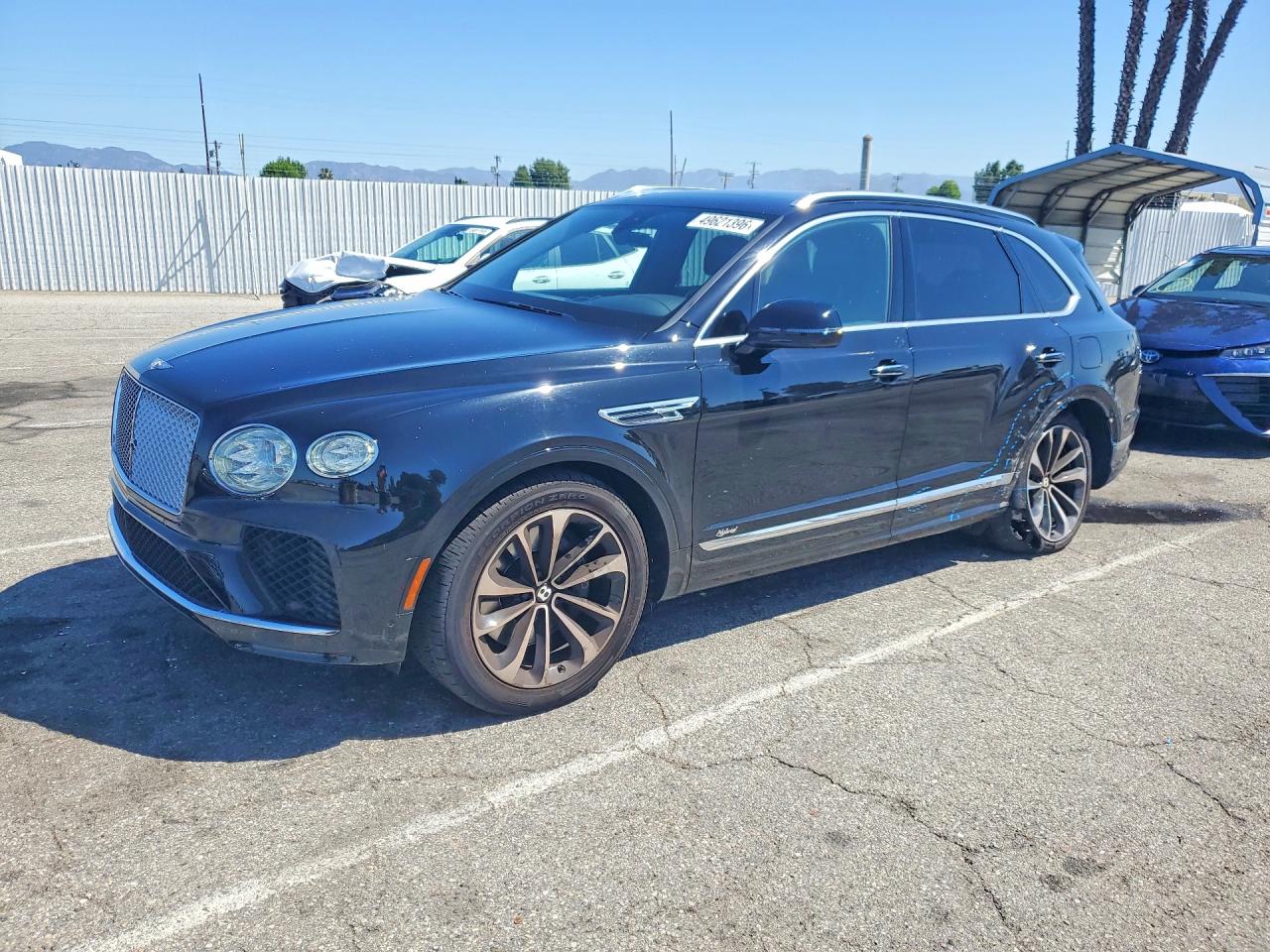 2021 Bentley Bentayga VIN SJAAJ2ZV3MC036590 — COPART salvage auction photo