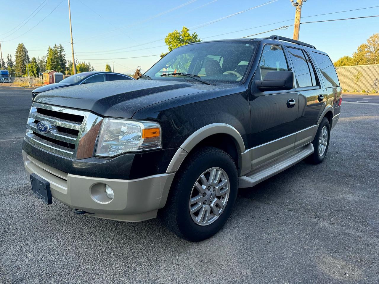 2010 Ford Expedition VIN 1FMJU1J58AEB58207 COPART salvage auction — Minor Dent/Scratches, OR - CERTIFICATE OF TITLE (P), sold $3,350 on 2026-05-18 (photo 2)