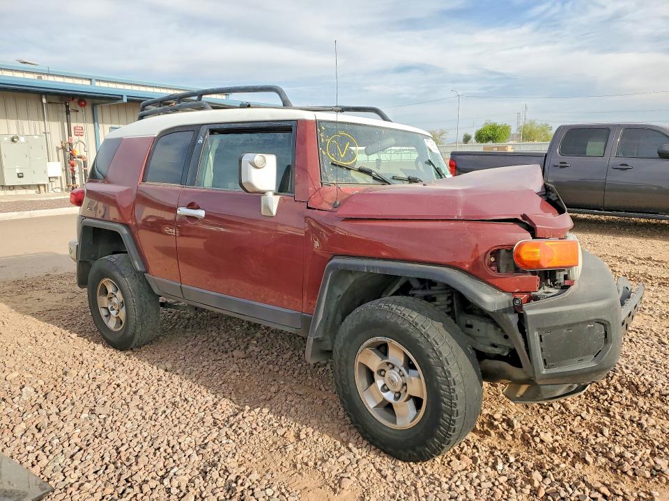 2008 Toyota Fj cruiser VIN JTEBU11F88K009689 COPART salvage auction — FRONT END, Az - Cert Of Title - Salvage, sold $2,800 on 2026-07-07 (photo 4)