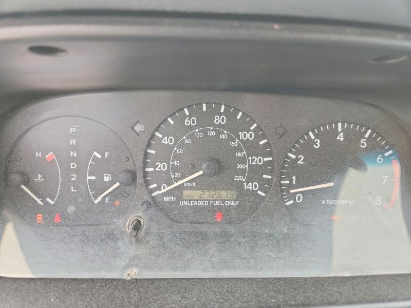 1998 Toyota Camry VIN 4T1BG22K2WU359927 COPART salvage auction — FRONT END, Tx - Cert Of Title-Rebuilt Salvage, sold $250 on 2026-07-09 (photo 9)