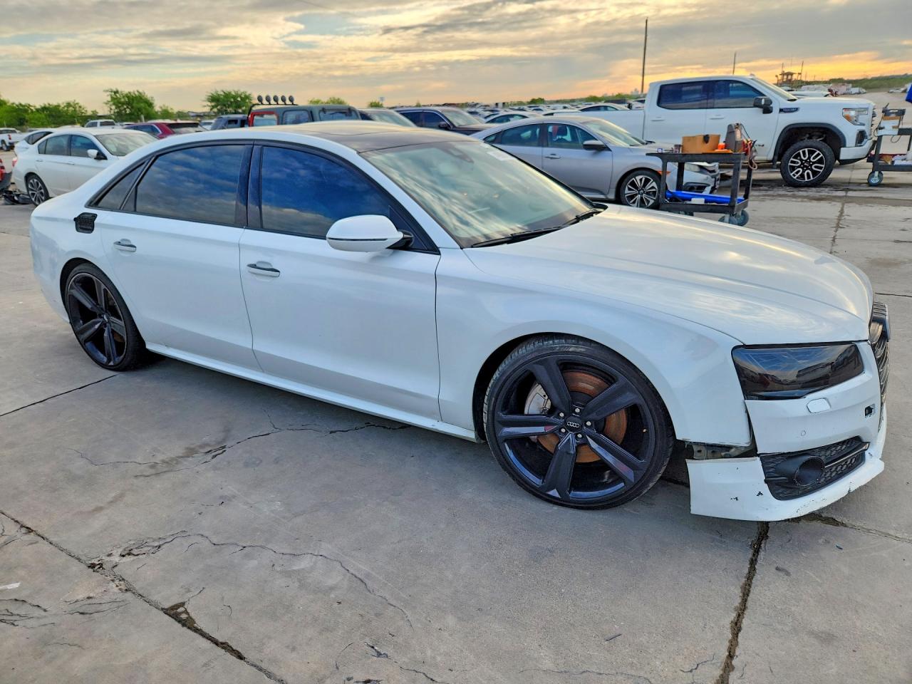 2017 Audi A8 VIN WAU43AFD3HN016133 COPART salvage auction — Front End, TX - CERTIFICATE OF TITLE (P), sold $1,950 on 2026-07-09 (photo 4)