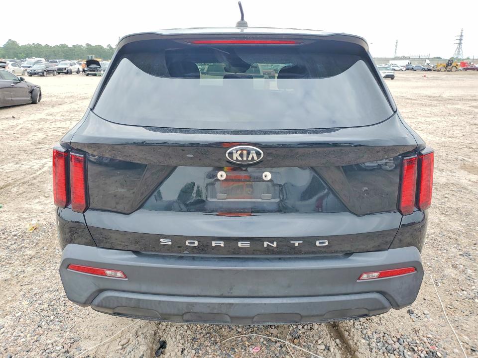 2021 Kia Sorento VIN 5XYRG4LC4MG065742 COPART salvage auction — FRONT END, Tx - Salvage Vehicle Title, sold $5,400 on 2026-07-31 (photo 6)