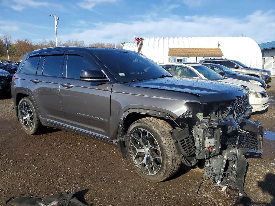 2023 Jeep Cherokee VIN 1C4RJHEGXP8712391 COPART salvage auction — FRONT END, MA - CERT OF TITLE-SALVAGE, sold $18,000 on 2026-07-02 (photo 4)