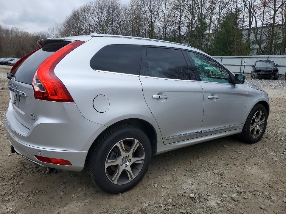 2015 Volvo Xc60 VIN YV4902RK5F2749765 COPART salvage auction — FRONT END, Ma - Cert Of Title-Reconstrctd Coll, sold $2,150 on 2026-07-22 (photo 3)
