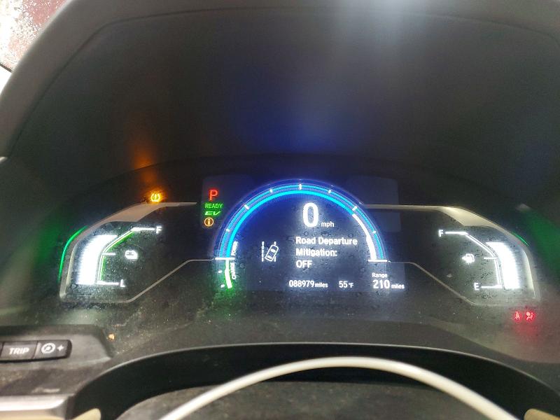 2018 Honda Clarity VIN JHMZC5F30JC007915 COPART salvage auction — FRONT END, Il - Salvage Certificate, sold $2,000 on 2026-07-07 (photo 9)