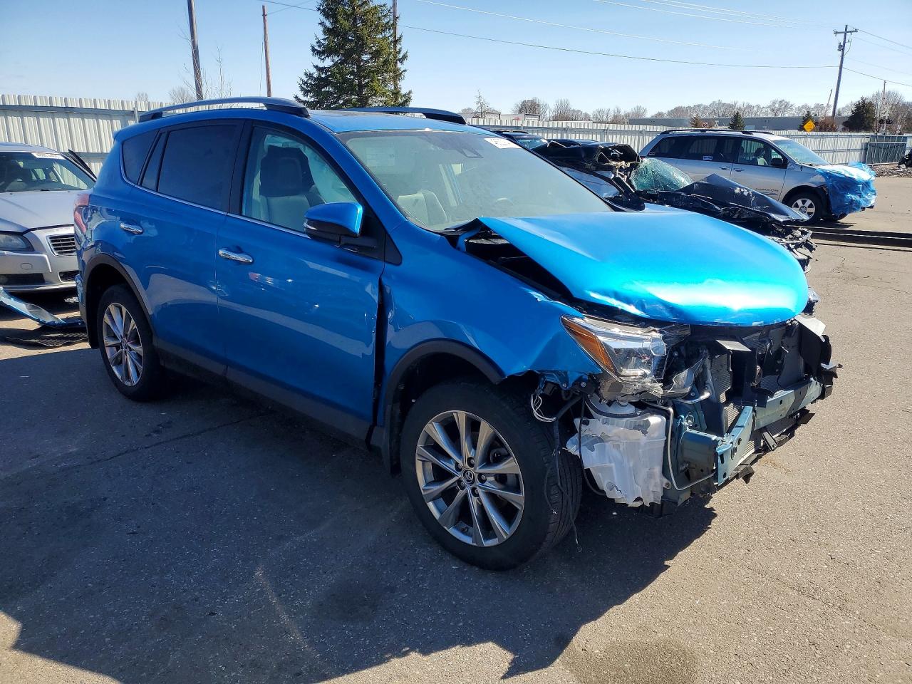 2017 Toyota RAV4 VIN 2T3DFREV9HW652132 COPART salvage auction — Front End, MN - CERT OF TITLE-SALVAGE, sold $7,600 on 2026-07-09 (photo 4)