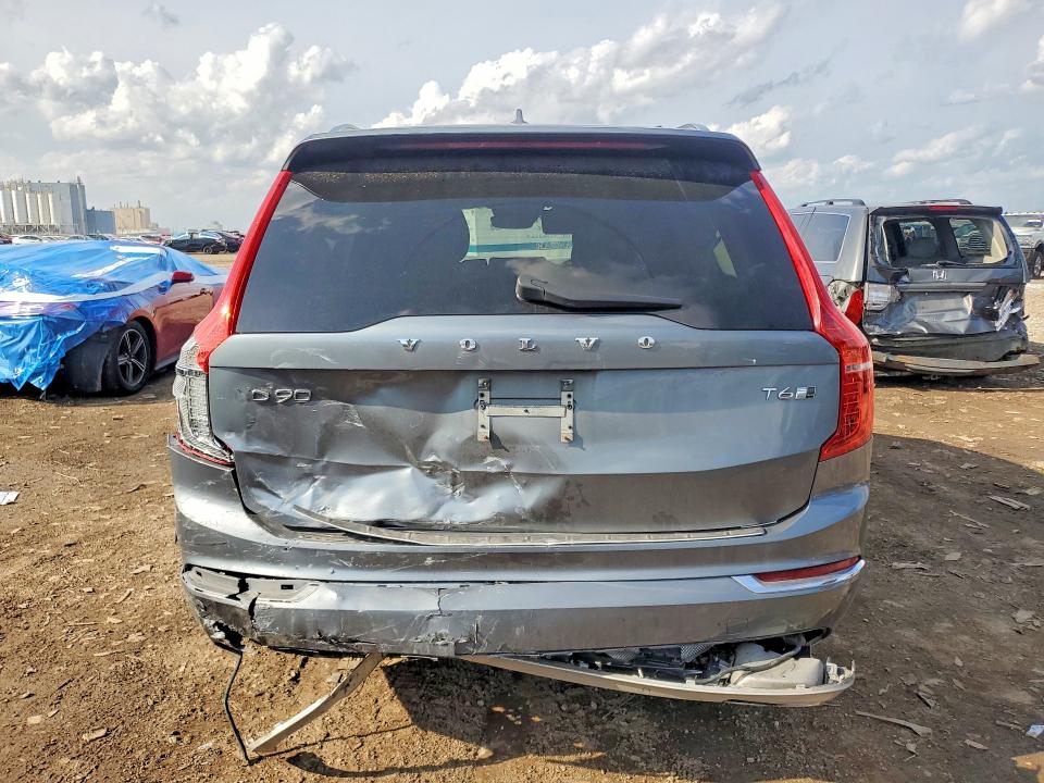 2018 Volvo Xc90 VIN YV4A22PL4J1320263 COPART salvage auction — REAR END, Il - Salvage Certificate, sold $3,300 on 2026-07-24 (photo 6)