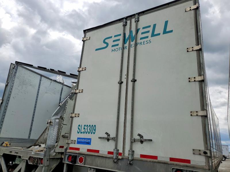 2024 Wabash Dvcvhpc VIN 1JJV532D9RL433926 COPART salvage auction — ROLLOVER, KY - CERT OF TITLE-SALVAGE, sold $675 on 2026-07-09 (photo 4)