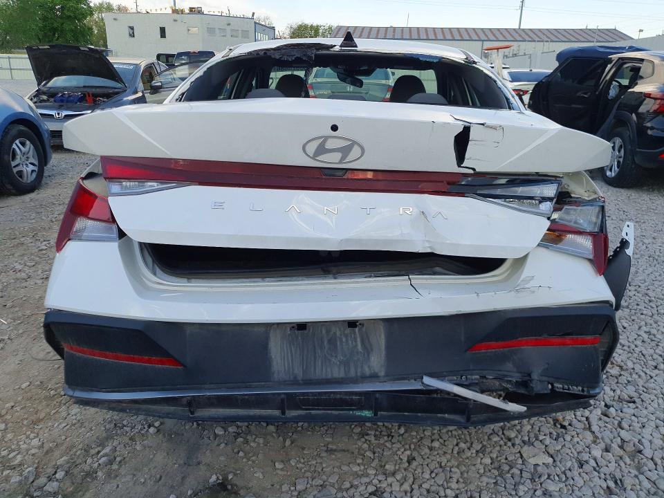 2025 Hyundai Elantra VIN KMHLL4DG5SU977239 COPART salvage auction — REAR END, OH - CERT OF TITLE-SALVAGE, sold $5,900 on 2026-07-24 (photo 6)