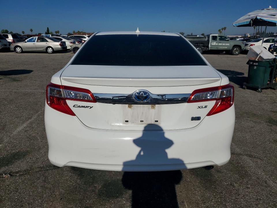 2012 Toyota Camry solara VIN 4T1BD1FKXCU038467 COPART salvage auction — FRONT END, Ca - Salvage Certificate, sold $750 on 2026-07-10 (photo 6)