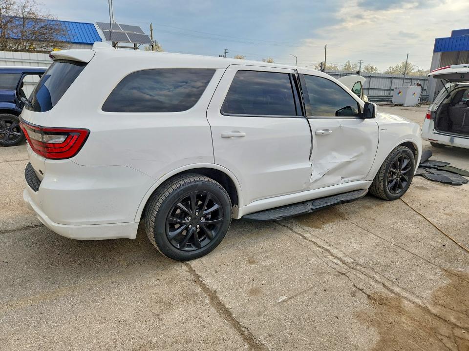 2017 Dodge Durango VIN 1C4SDJCT6HC871620 COPART salvage auction — SIDE, In - Cert Of Title-Salvage Title, sold $700 on 2026-08-17 (photo 3)