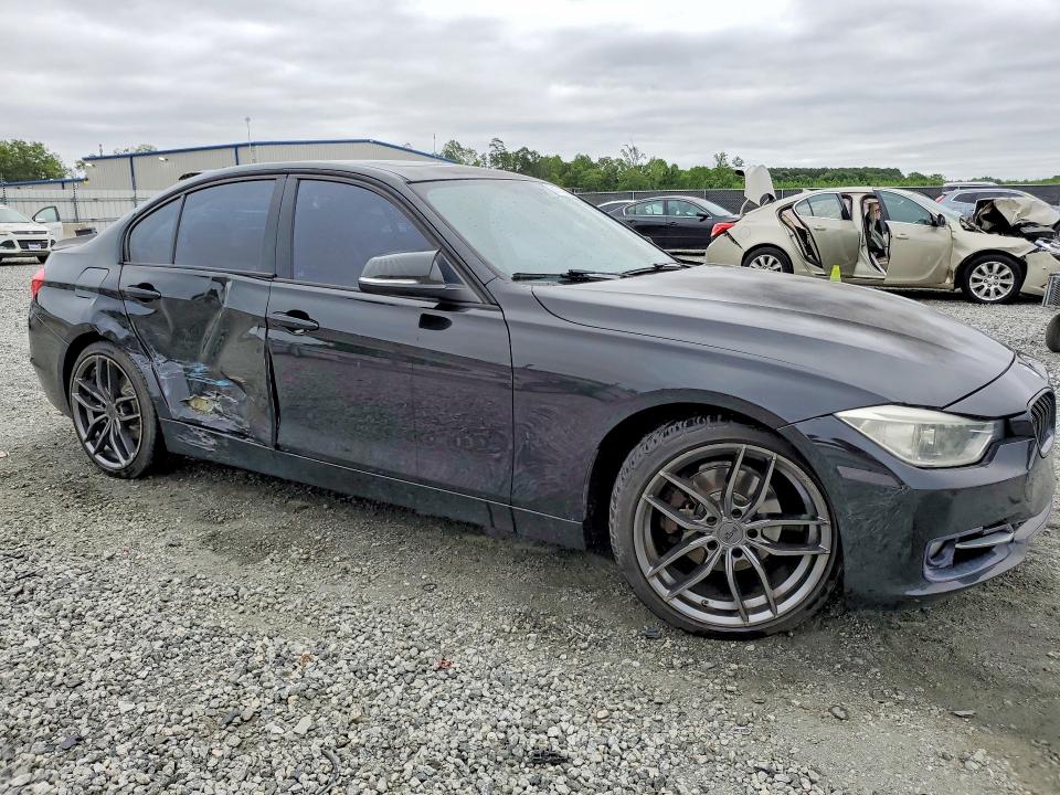 2014 BMW 3er VIN WBA3A5G54ENP29022 COPART salvage auction — FRONT END, Sc - Cert Of Title-Salvage, sold $1,700 on 2026-07-27 (photo 4)