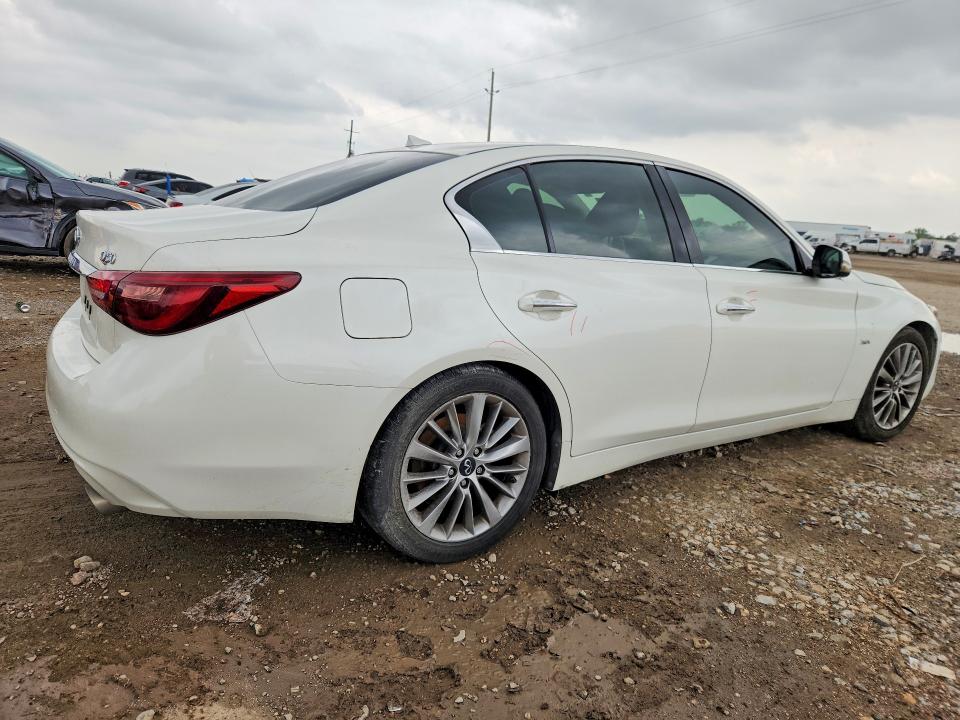2020 Infiniti Q50 VIN JN1EV7AP8LM205108 COPART salvage auction — SIDE, Salvage Title, sold $1,100 on 2026-07-30 (photo 3)