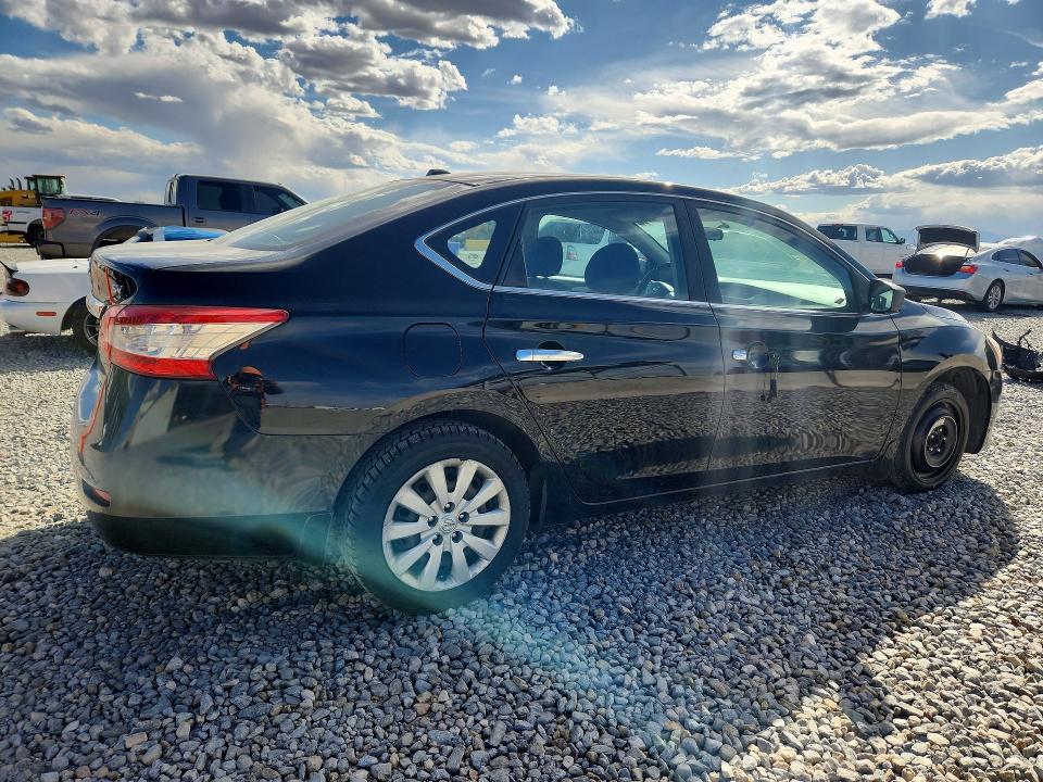 2013 Nissan Sentra VIN 3N1AB7AP4DL743632 COPART salvage auction — MINOR DENT/SCRATCHES, Salvage Title, sold $750 on 2026-07-09 (photo 3)