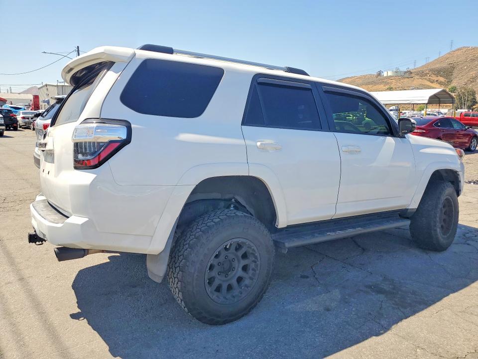 2019 Toyota 4runner VIN JTEZU5JR3K5210616 COPART salvage auction — FRONT END, Ca - Salvage Certificate, sold $9,000 on 2026-07-20 (photo 3)