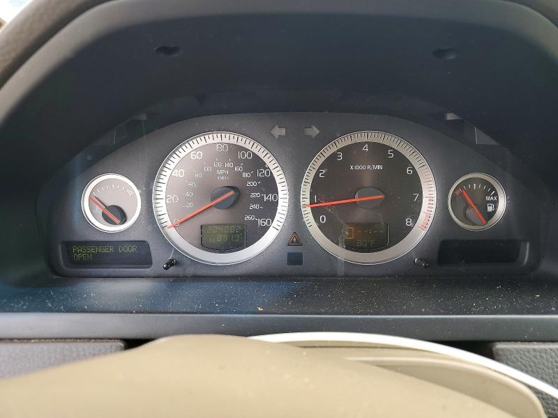 2012 Volvo VIN YV4952CZXC1609977 COPART salvage auction — FRONT END, Salvage Title, sold $350 on 2026-08-04 (photo 9)
